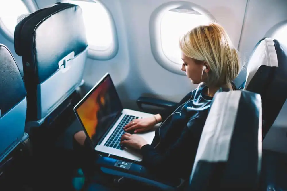 How many laptops are allowed on international flights?