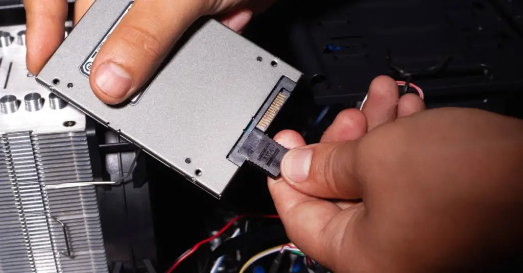 How to Set Up an SSD in a Desktop Computer